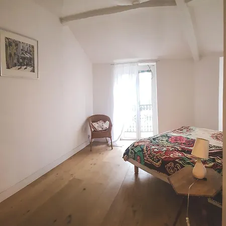 Floor - Apartment *
